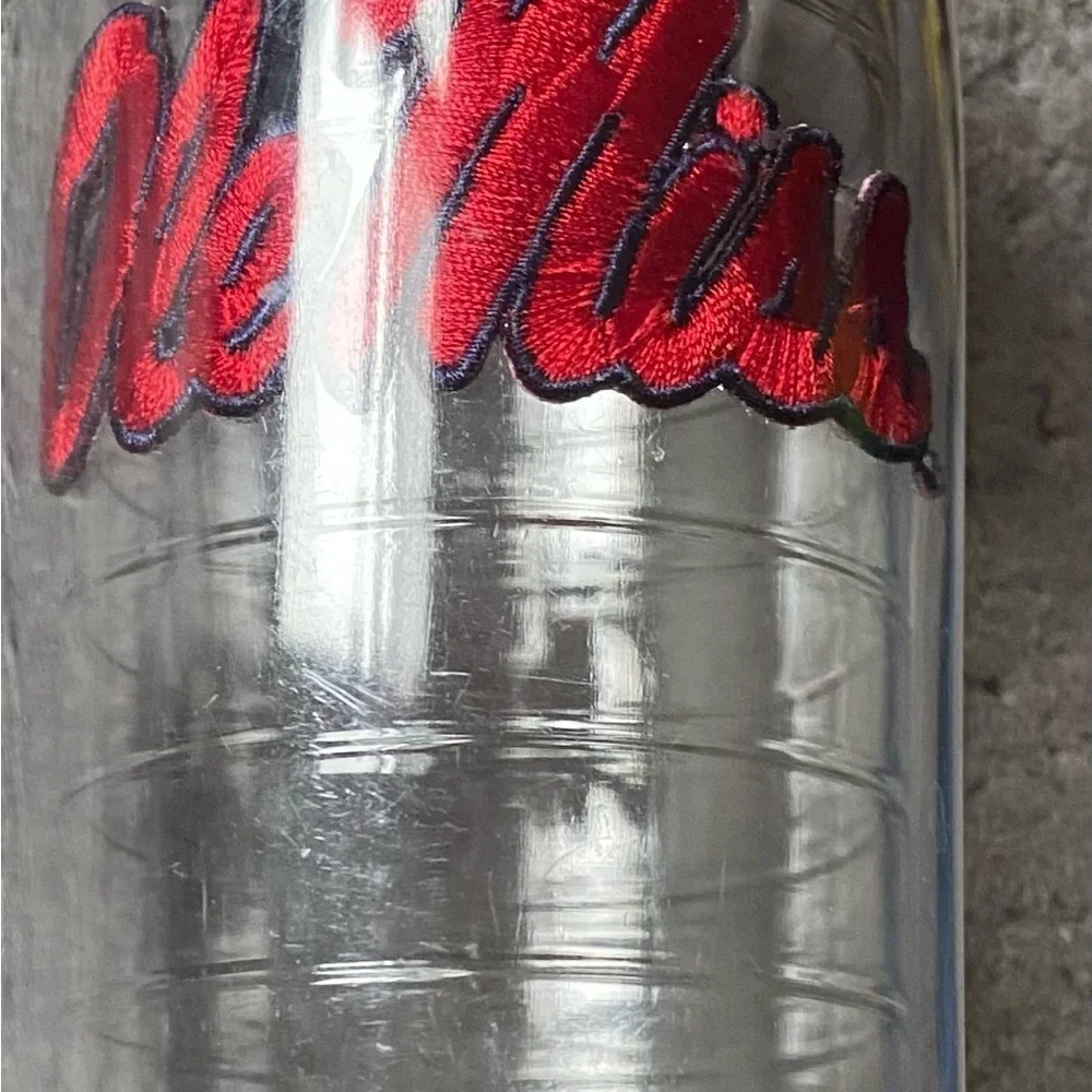 Tervis 1232345 Ole Miss Rebels Logo Insulated Tumbler Lid  T29